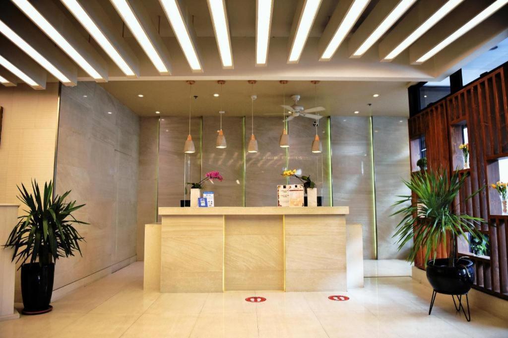 Aura One Hotel Baguio City Kültér fotó